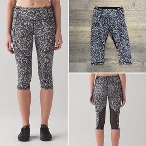 Lululemon | Outrun 17" Crop | Size 6